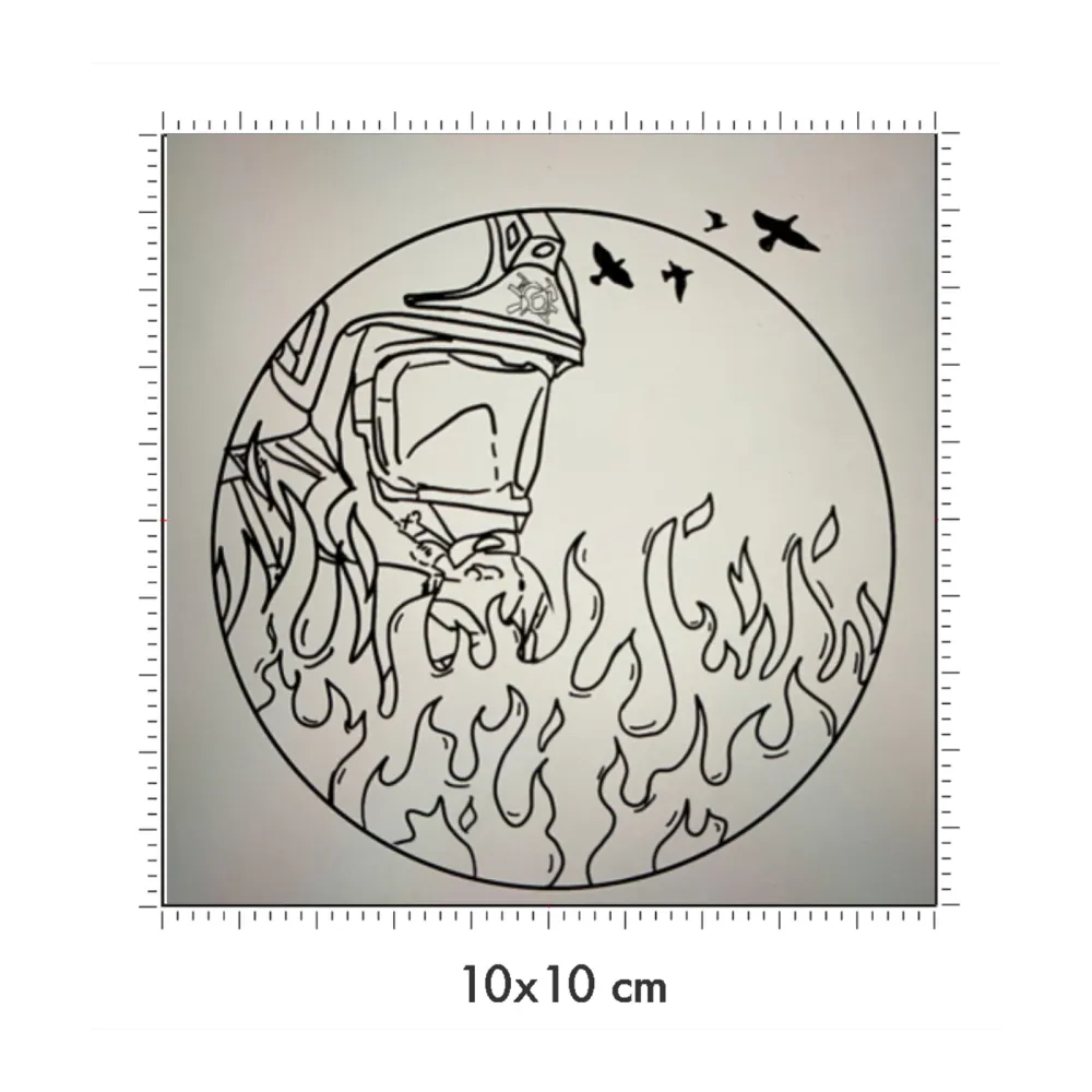 10 x 10 cm